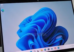 New Laptop HP Spectre X360 16GB Intel Core I7 SSD 1T