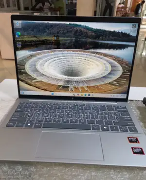 New Laptop HP 16GB AMD Ryzen 5 SSD 512GB