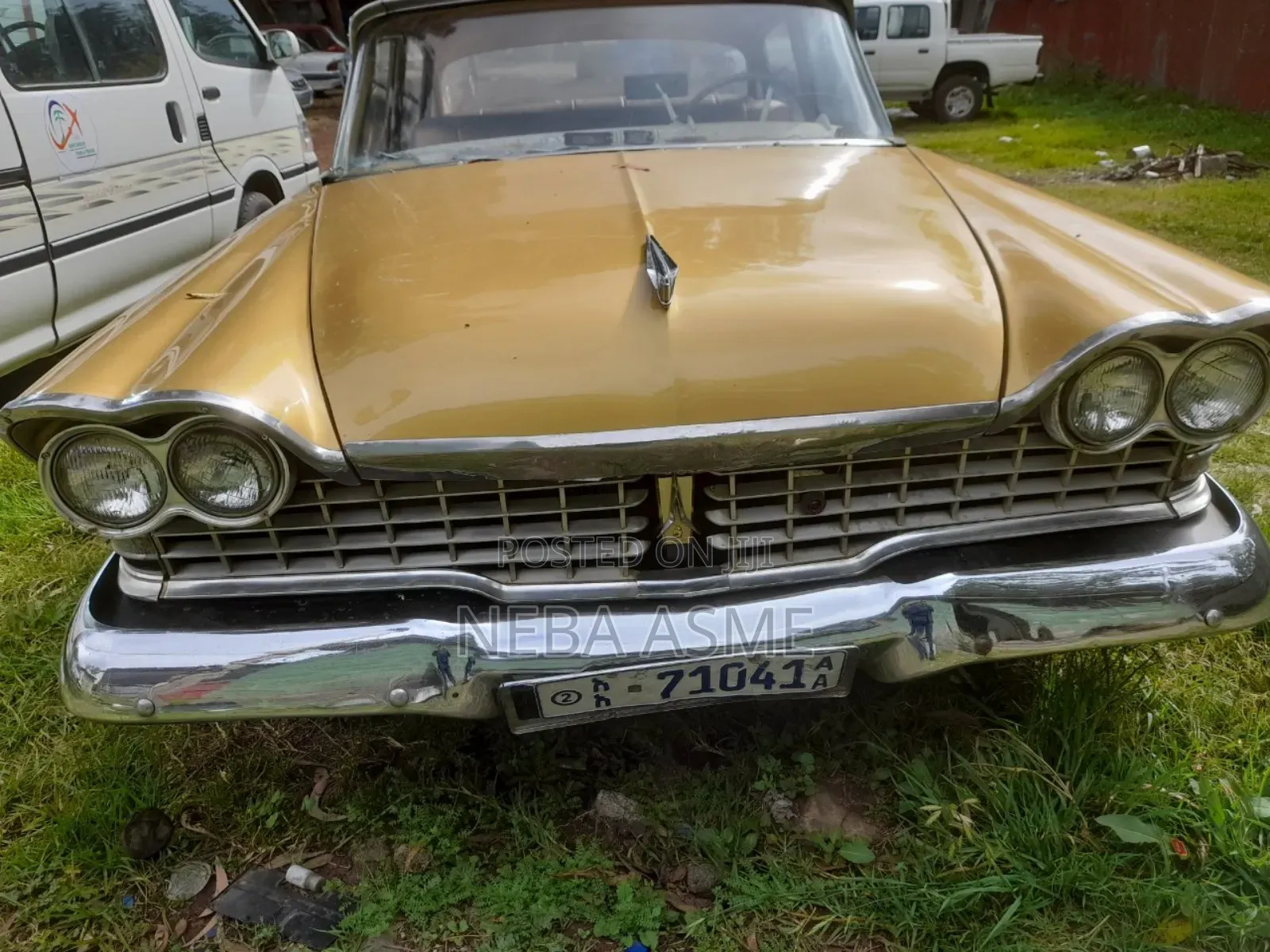 Car 1961 Gold