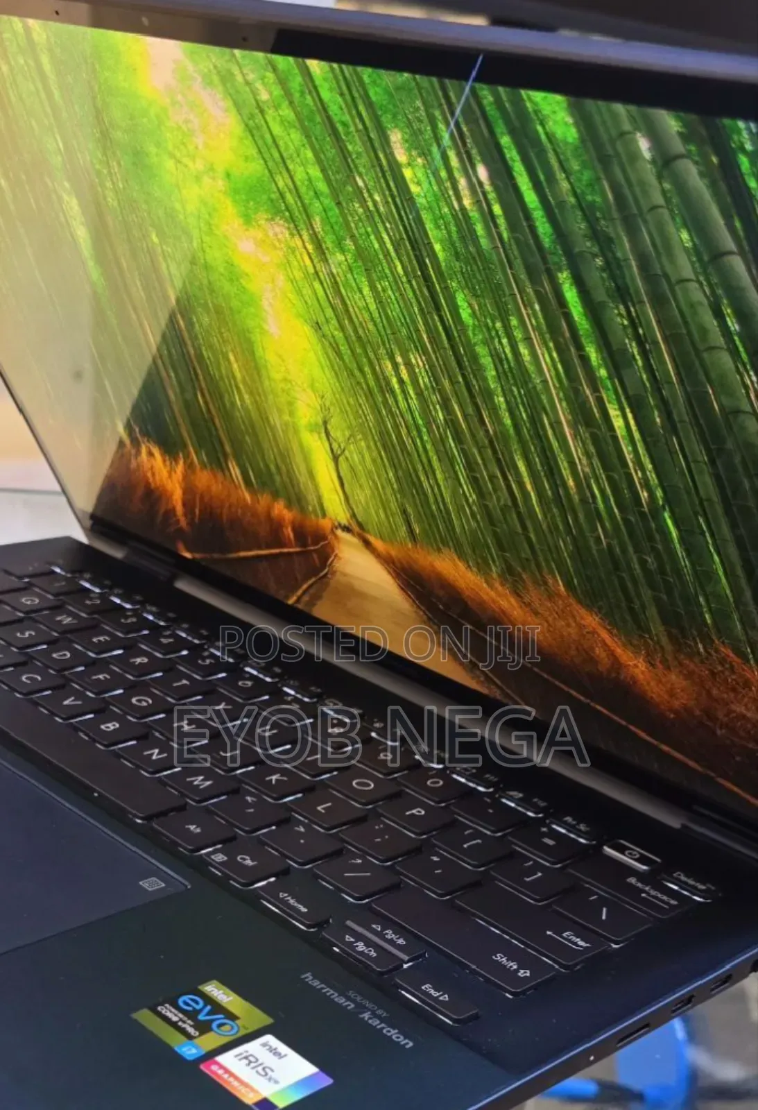 New Laptop Asus ZenBook 13 UX331UN 16GB Intel Core I7 SSD 1T