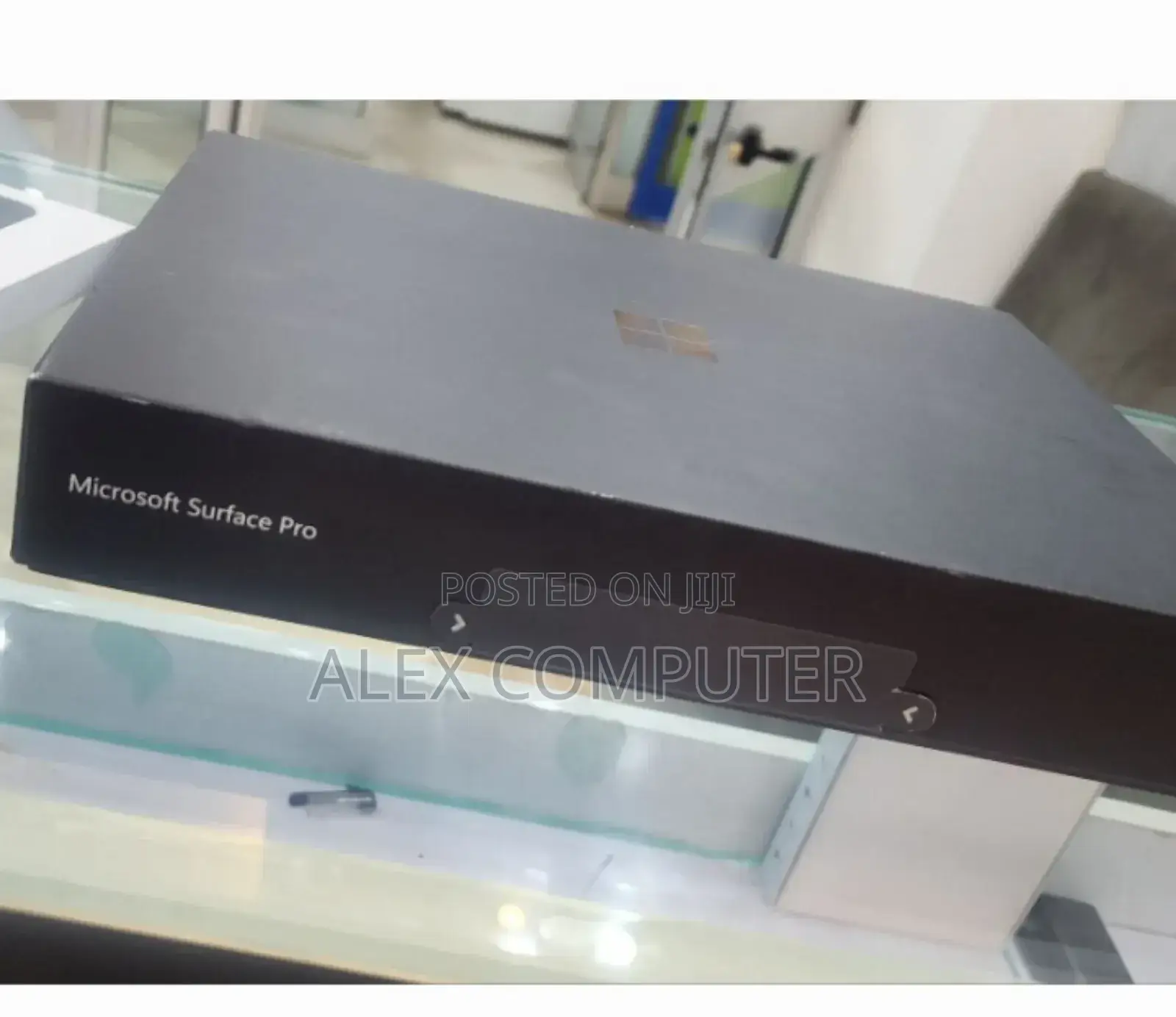 New Microsoft Surface Pro 10 16GB Qualcomm Snapdragon X Plus SSD 512GB