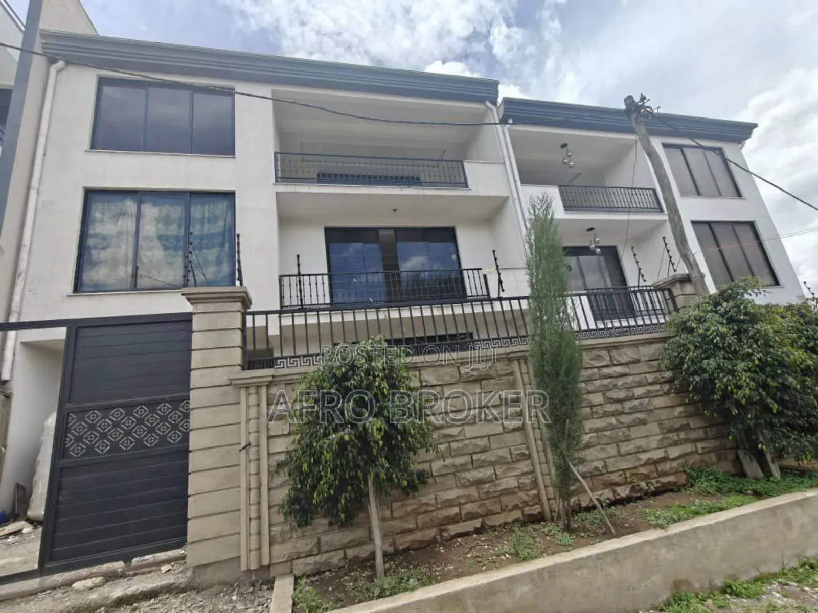 Furnished 4bdrm House in Atletoch Sefer, Bole for sale