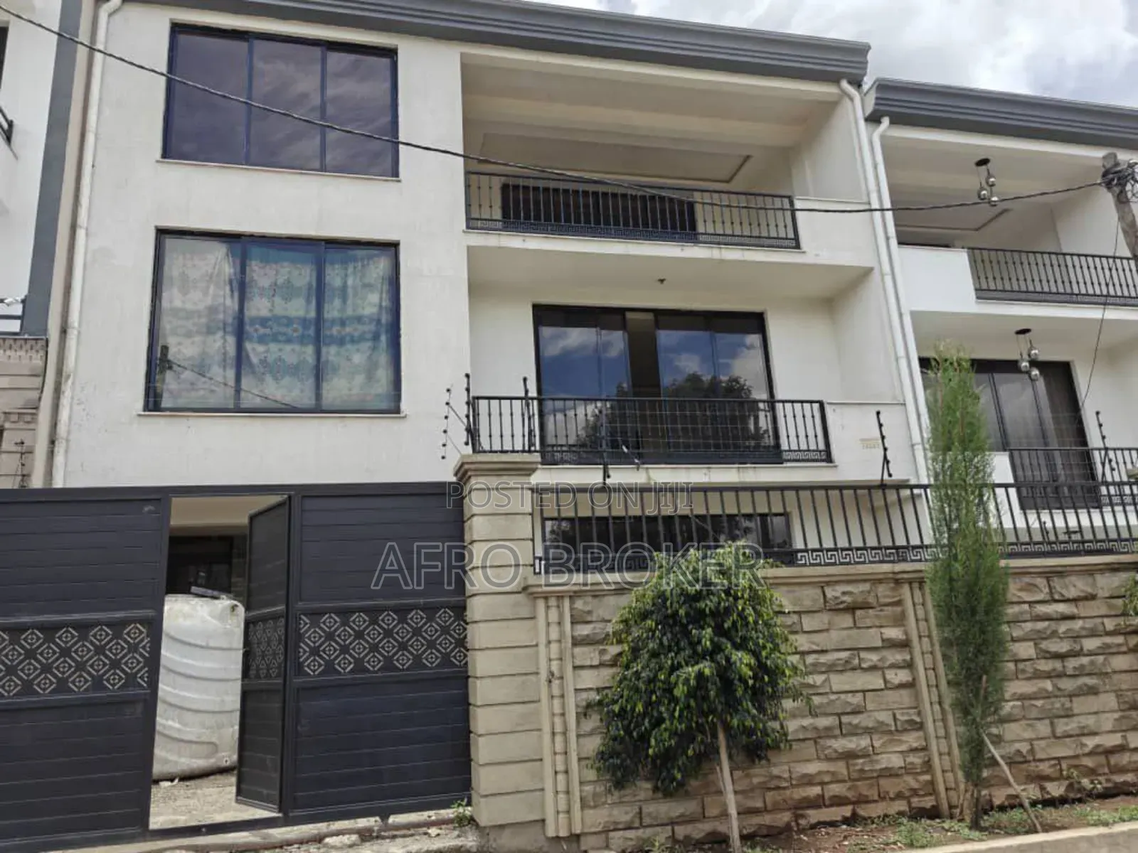 Furnished 4bdrm House in Atletoch Sefer, Bole for sale