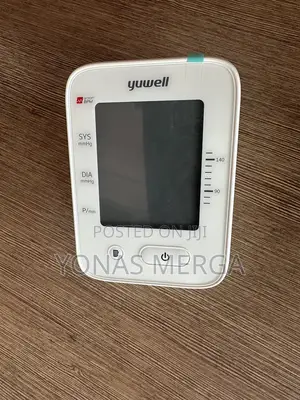 Photo - Blood Pressure Monitor፪窑good Back Support at a Table or Desk