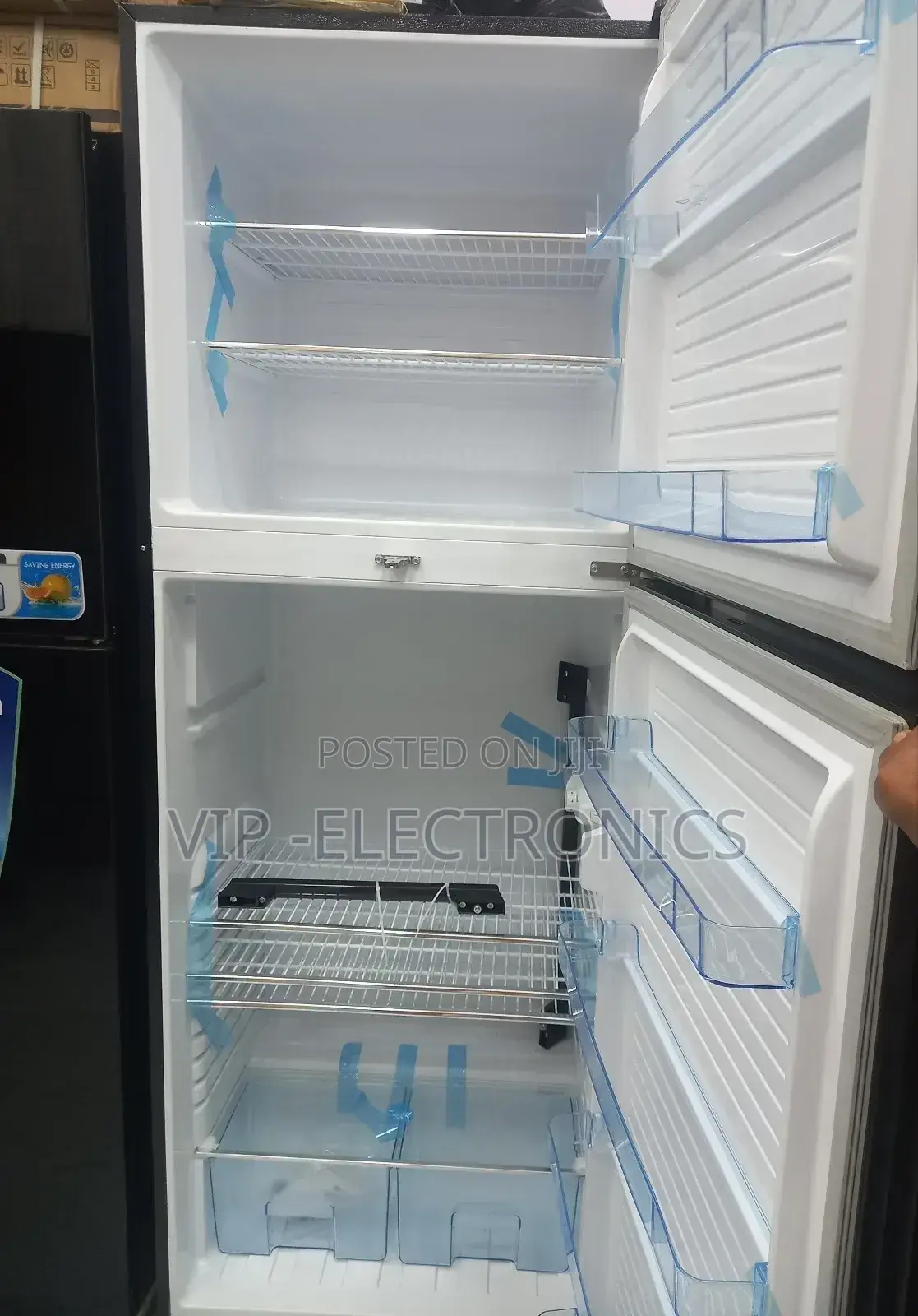 Prado Refrigerator 330