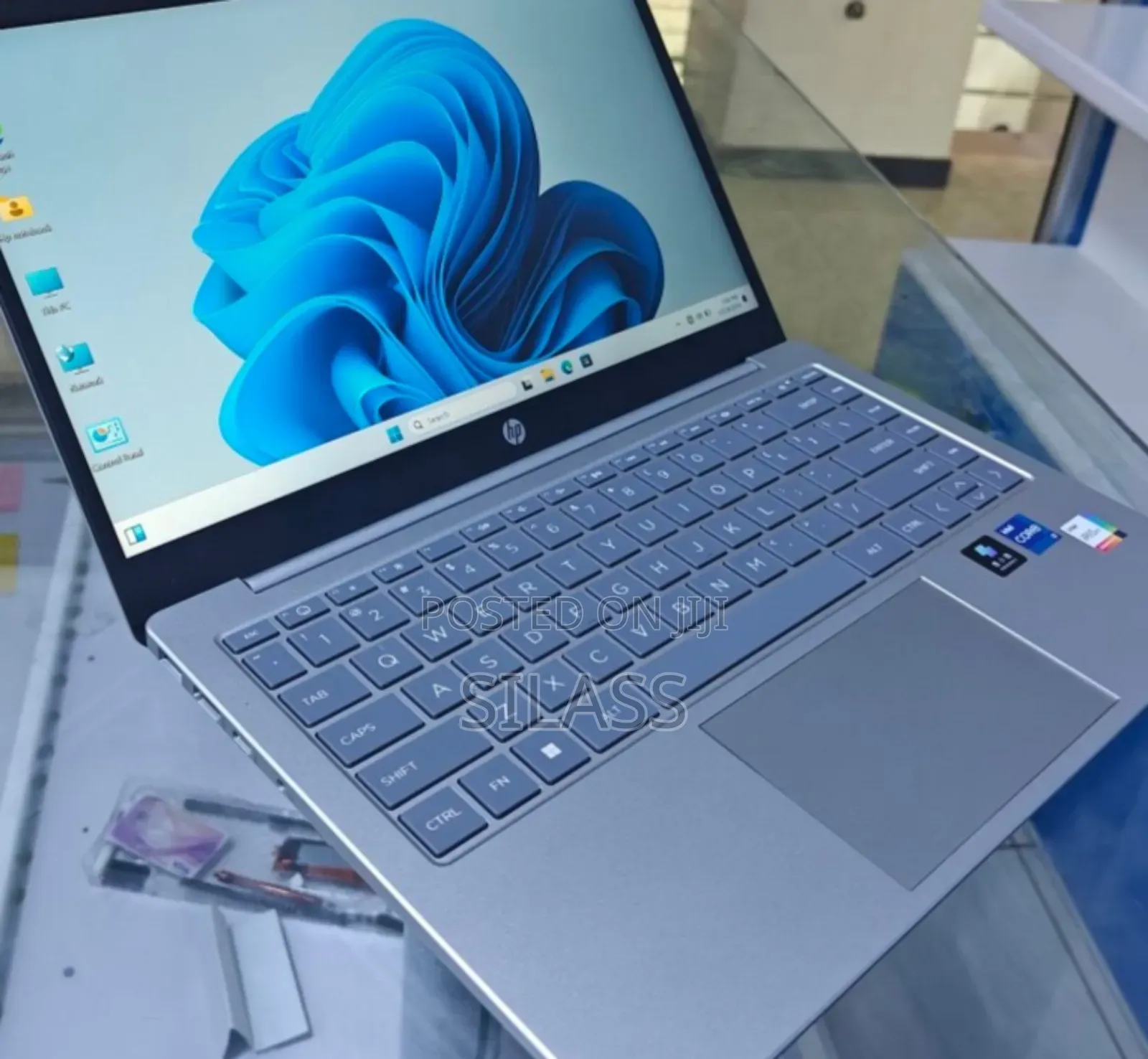 New Laptop HP Stream Notebook 16GB Intel Core i7 SSD 512GB
