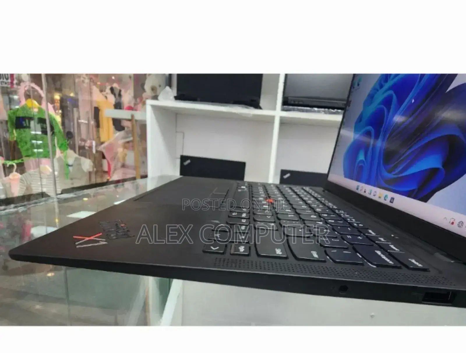 New Laptop Lenovo ThinkPad X1 Carbon 16GB Intel Core I7 SSD 512GB