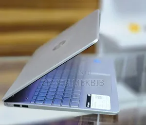 New Laptop HP Stream Notebook 8GB Intel Core I3 SSD 256GB