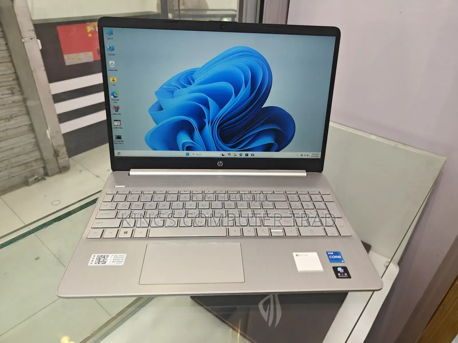 New Laptop HP Stream Notebook 16GB Intel Core I7 SSD 512GB