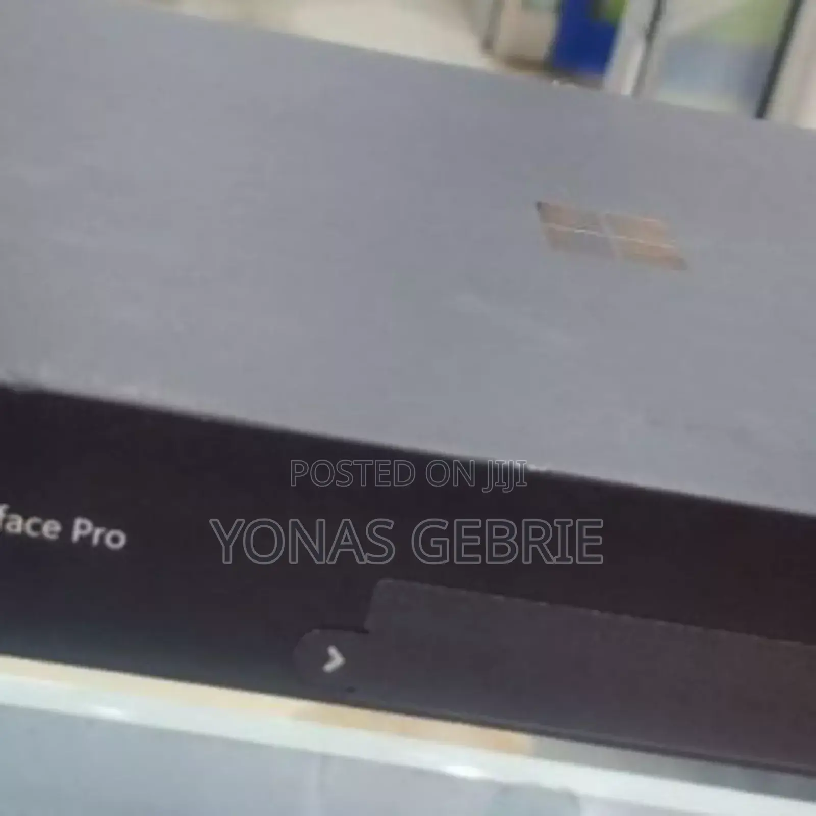 New Microsoft Surface Pro 11th Edition, a Copilot+ PC 16GB SSD 512GB