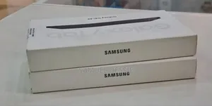 Photo - New Laptop Samsung 4GB SSD 60GB