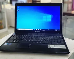 Laptop Gateway NV79 4GB Intel Pentium SSD 160GB