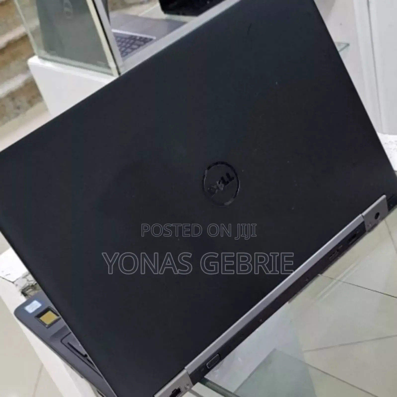 New Laptop Dell Precision 15 5520 16GB Intel Core I7 SSD 512GB