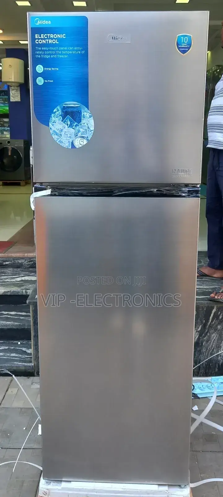 Midea Refrigerator 385