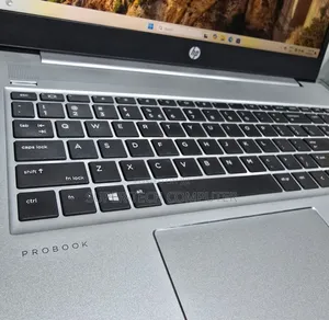 New Laptop HP ProBook 450 8GB AMD Ryzen 5 SSD 512GB