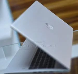 New Laptop HP ProBook 450 8GB AMD Ryzen 5 SSD 512GB