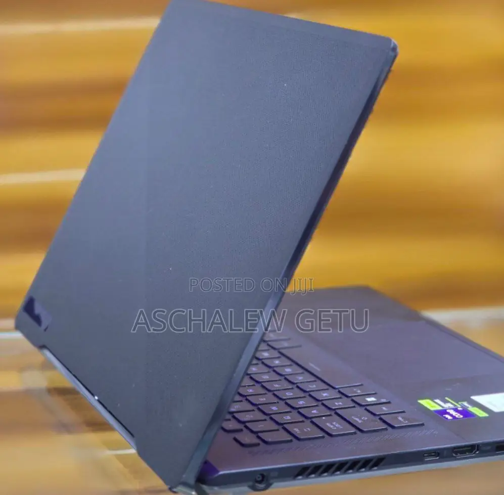 New Laptop Asus ROG Zephyrus G15 16GB Intel Core I9 SSD 1T