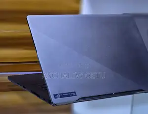 New Laptop Asus ROG Zephyrus G15 16GB Intel Core I9 SSD 1T