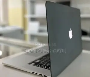 New Laptop Apple MacBook 2015 16GB Intel Core I7 SSD 256GB