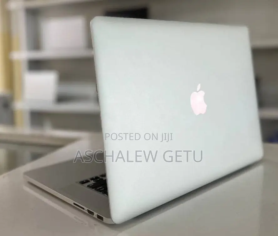 New Laptop Apple MacBook 2015 16GB Intel Core I7 SSD 256GB