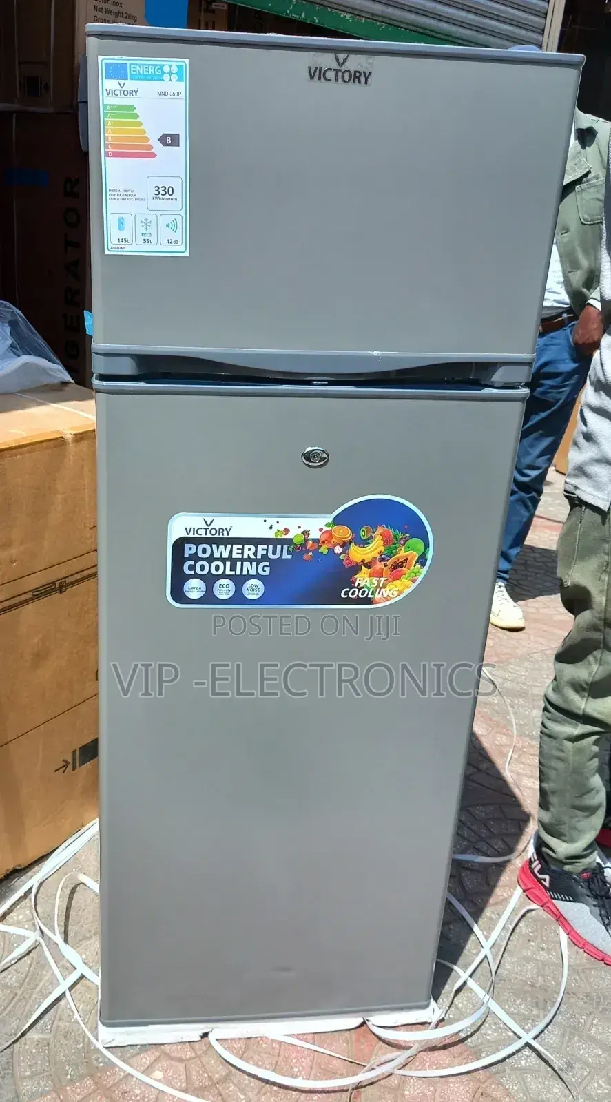 Boss Refrigerator 340