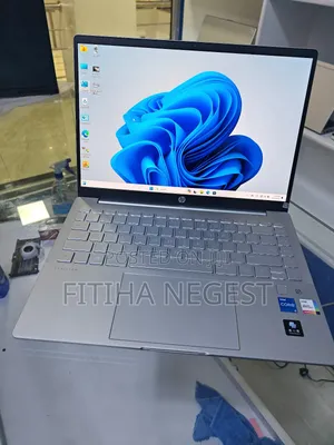 New Laptop HP Pavilion 14-Ce1000 16GB Intel Core I5 SSD 512GB