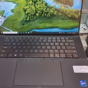 New Laptop Dell Precision 15 7550 32GB Intel Core I7 SSD 512GB