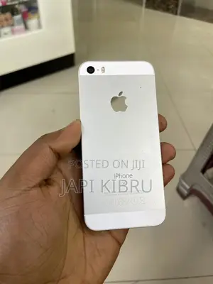 New Apple iPhone SE 64 GB White