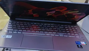 New Laptop HP Pavilion 15 16GB Intel Core I5 SSD 1T