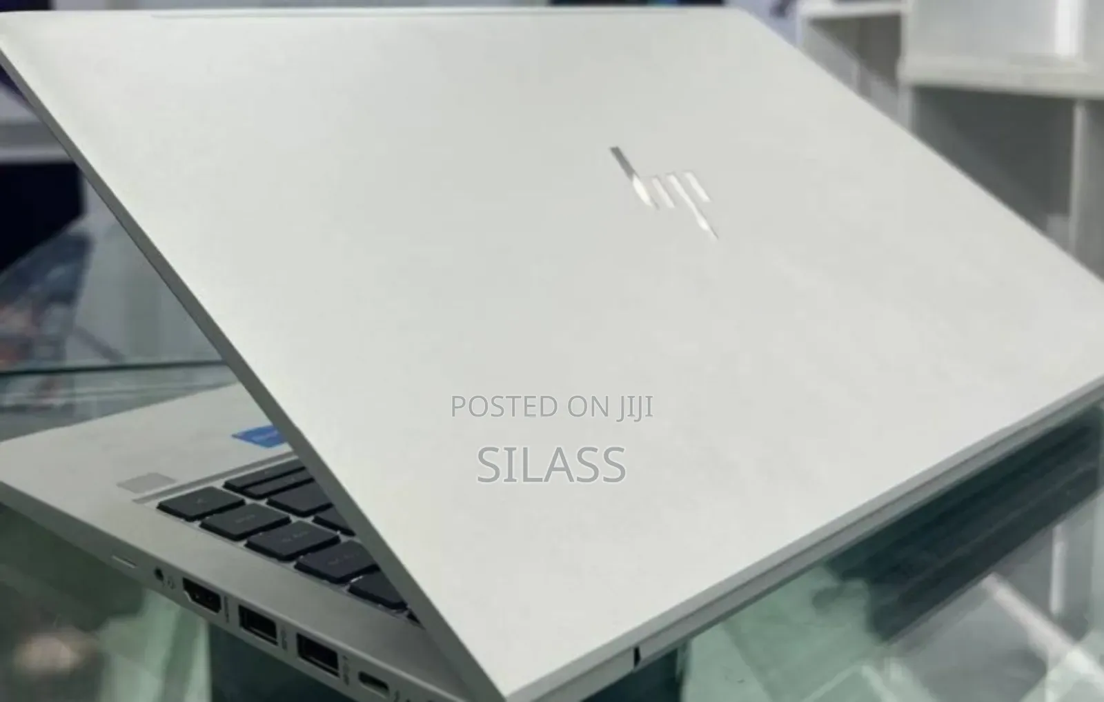 New Laptop HP EliteBook 830 G8 16GB Intel Core i5 SSD 512GB