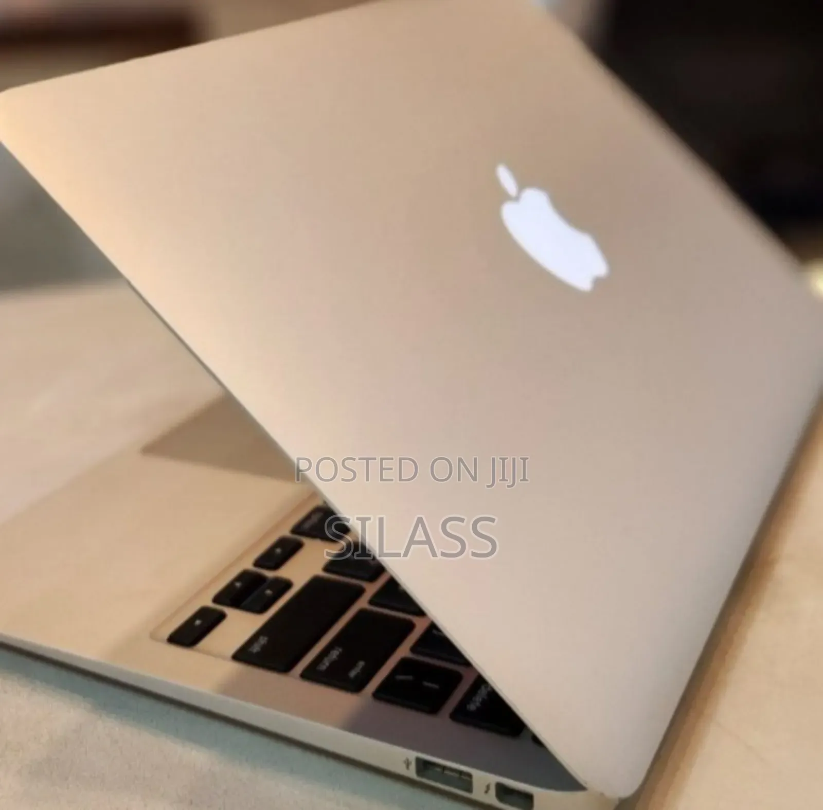 Laptop Apple MacBook Air 2011 4GB Intel Core I5 SSD 128GB