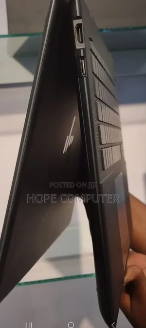 New Laptop HP Spectre 16GB Intel Core I7 SSD 1T