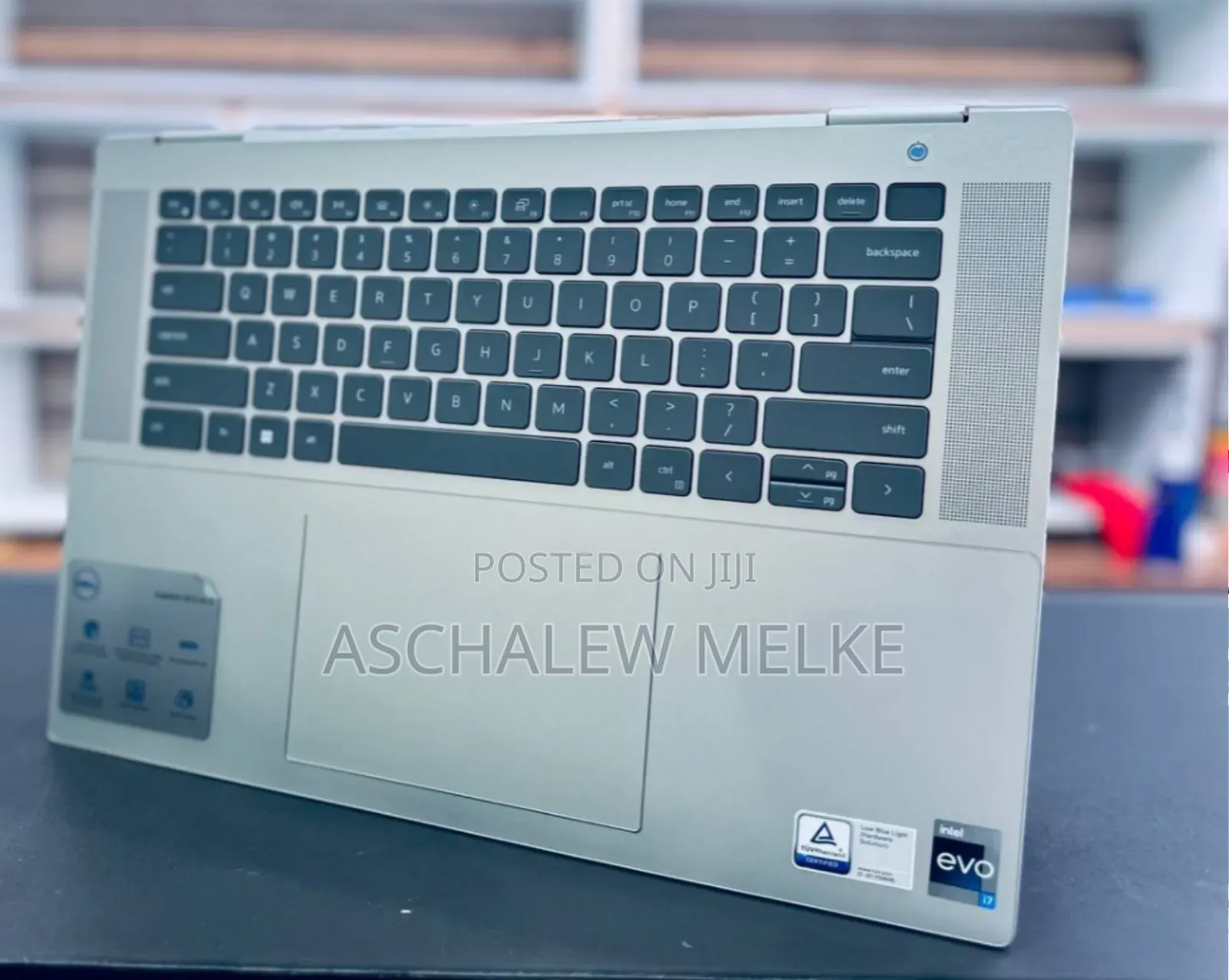 New Laptop Dell Inspiron 16 5620 16GB Intel Core I7 SSD 512GB