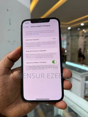 Photo - Apple iPhone 12 Pro 128 GB Blue