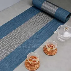 7pieces Tablemats With Table Runner