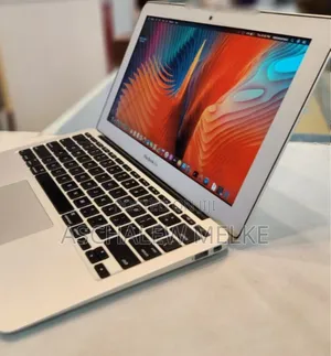Photo - Laptop Apple MacBook Air 2011 4GB Intel Core I5 SSD 128GB