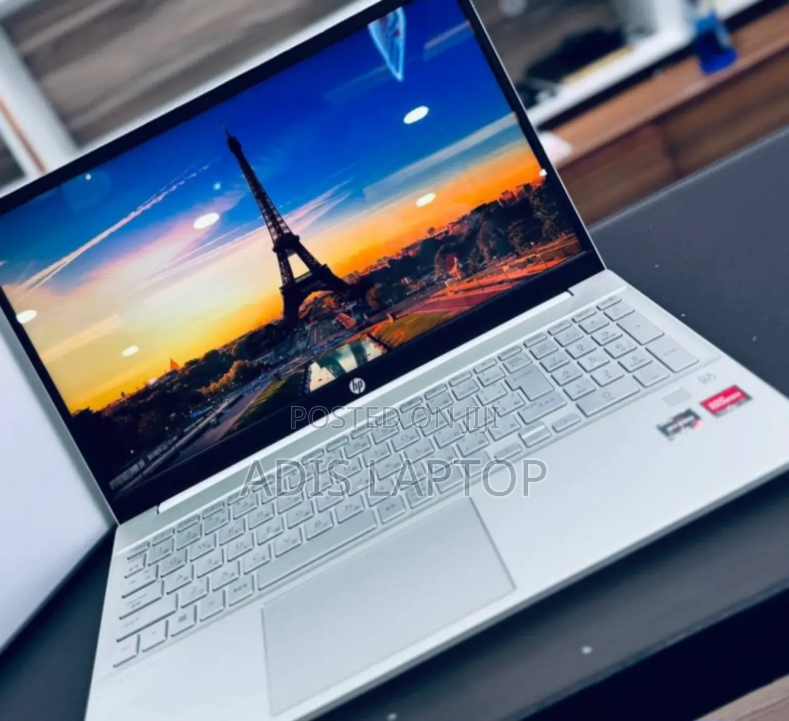 New Laptop HP Pavilion 10 16GB AMD Ryzen 5 SSD 512GB