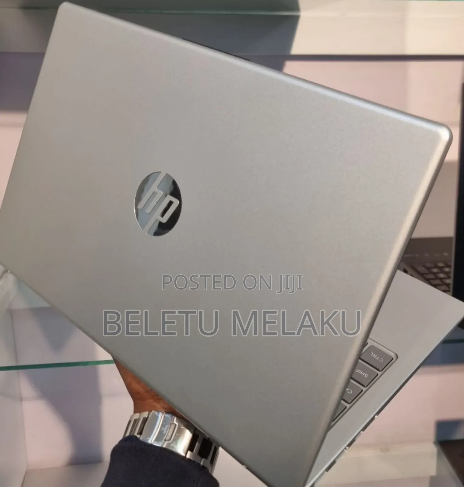 New Laptop HP 250 G10 16GB Intel Core I7 SSD 512GB