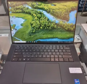 New Laptop Dell 32GB Intel Core I7 SSD 512GB