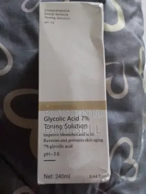 Photo - Glycolic Acid Toner