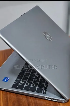 Photo - New Laptop HP ProBook 430 16GB Intel Core I7 SSD 512GB