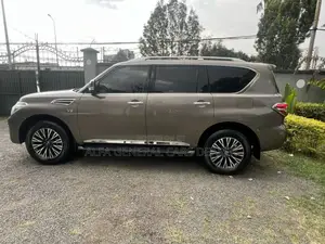 Nissan Patrol 2016 Silver