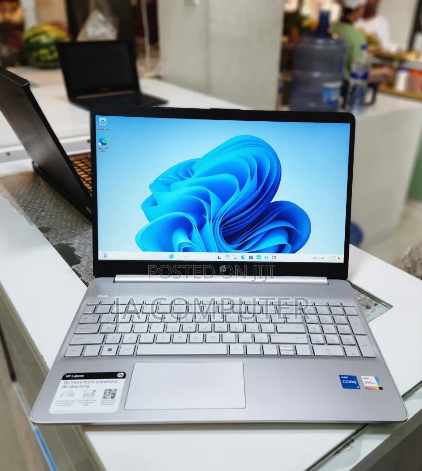 New Laptop HP Stream Notebook 8GB Intel Core I5 SSD 512GB