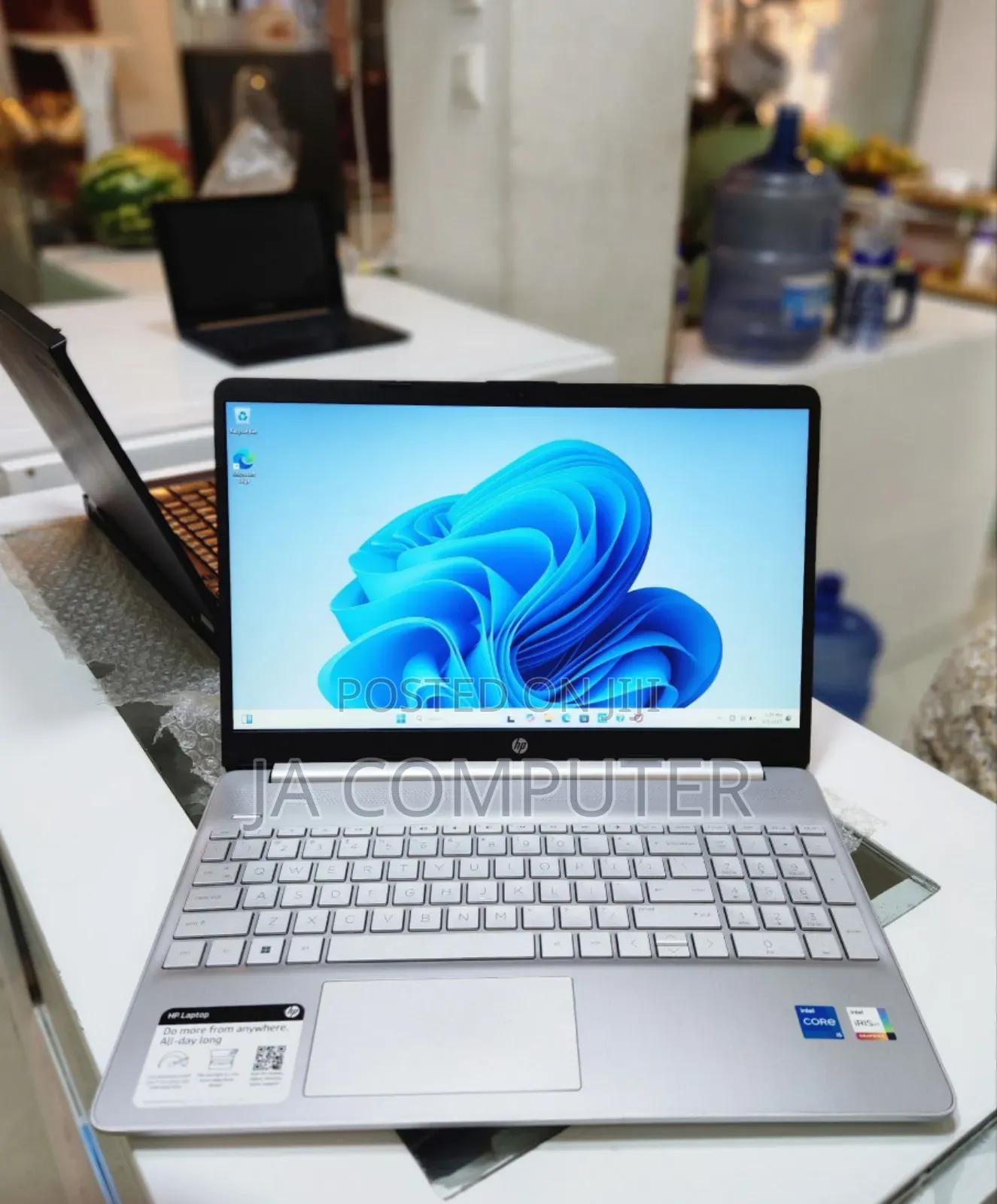 New Laptop HP Stream Notebook 8GB Intel Core I5 SSD 512GB