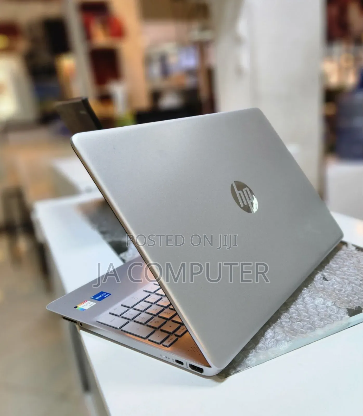 New Laptop HP Stream Notebook 8GB Intel Core I5 SSD 512GB