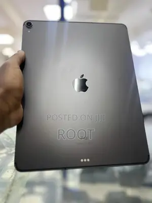 Apple iPad Pro 12.9 (2020) 256 GB Gray