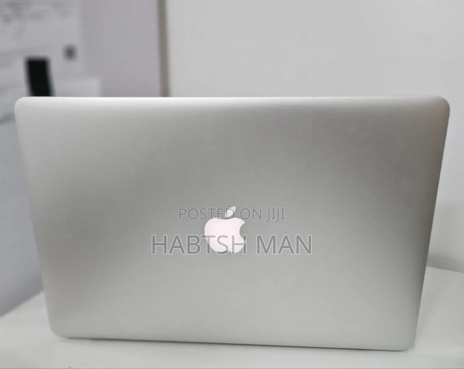 New Laptop Apple MacBook Pro 2015 16GB Intel Core I7 SSD 512GB