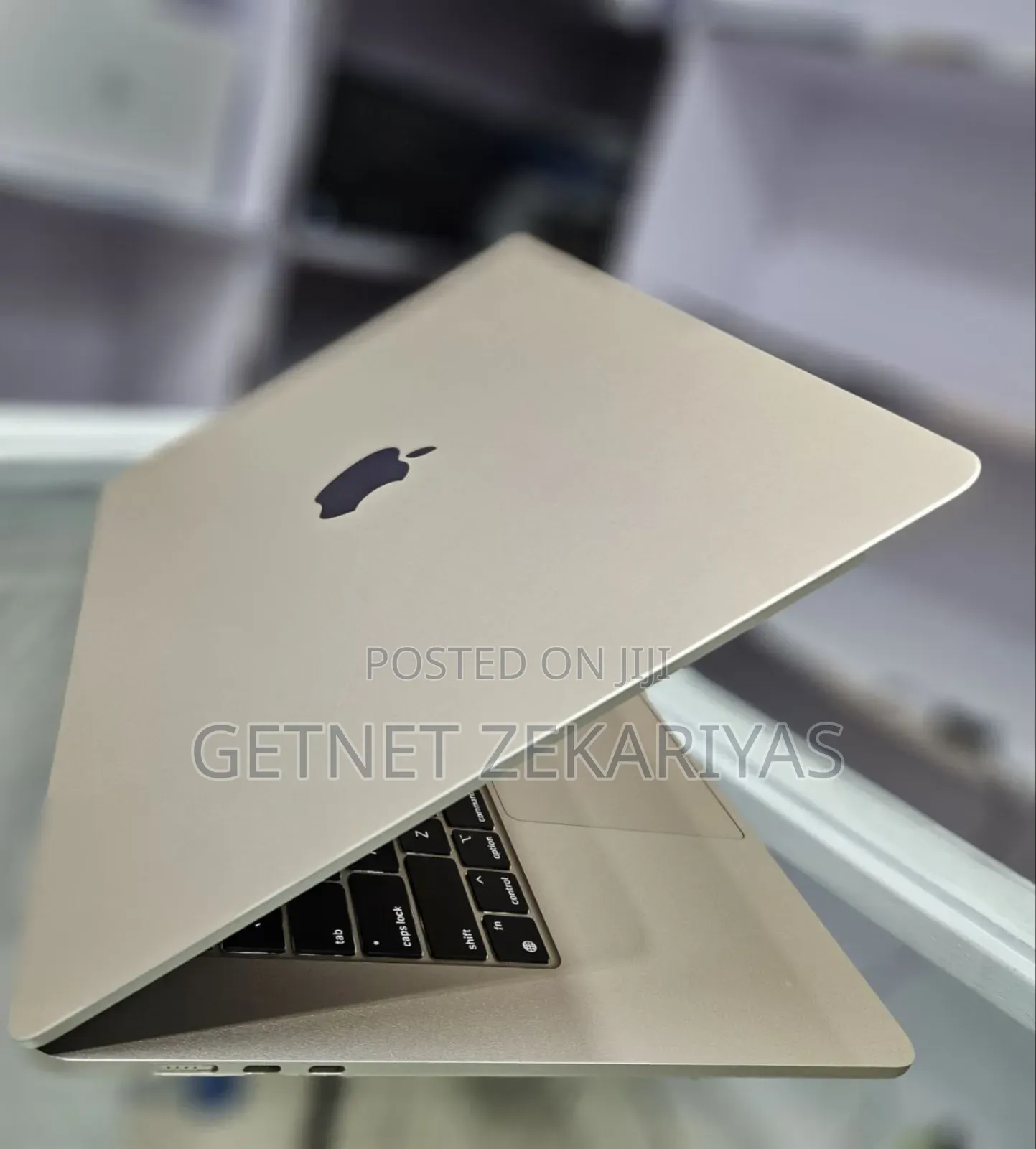 New Laptop Apple MacBook Air 8GB Apple M3 SSD 256GB