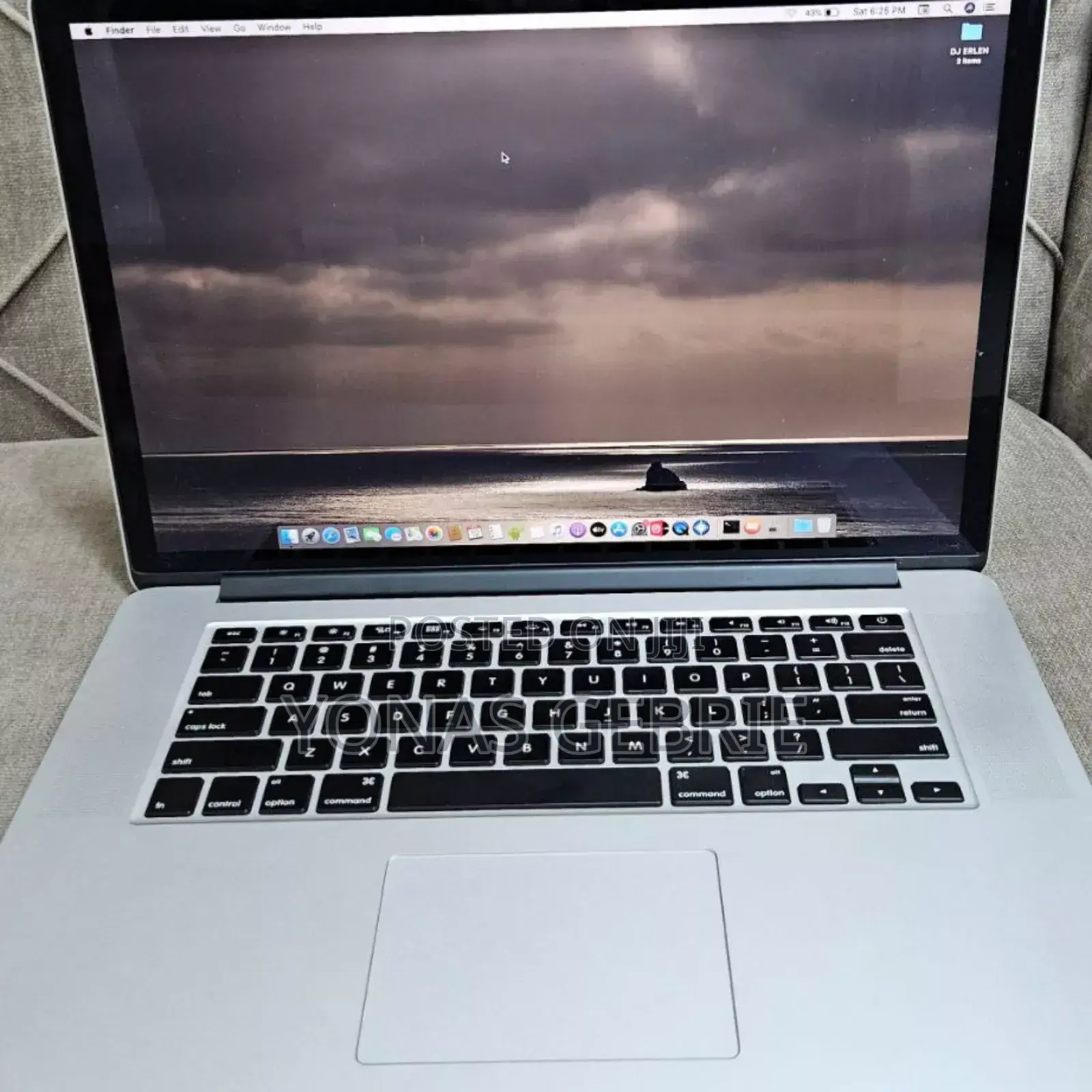 New Laptop Apple MacBook Pro 2015 16GB Intel Core I7 SSD 512GB