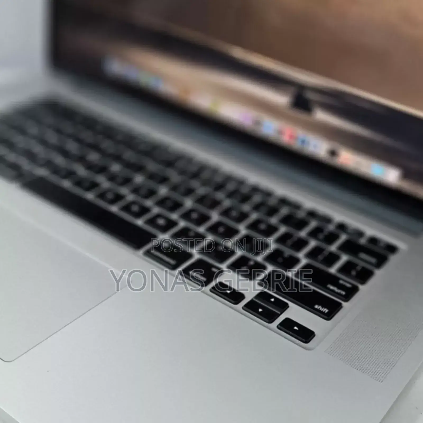 New Laptop Apple MacBook Pro 2015 16GB Intel Core I7 SSD 512GB